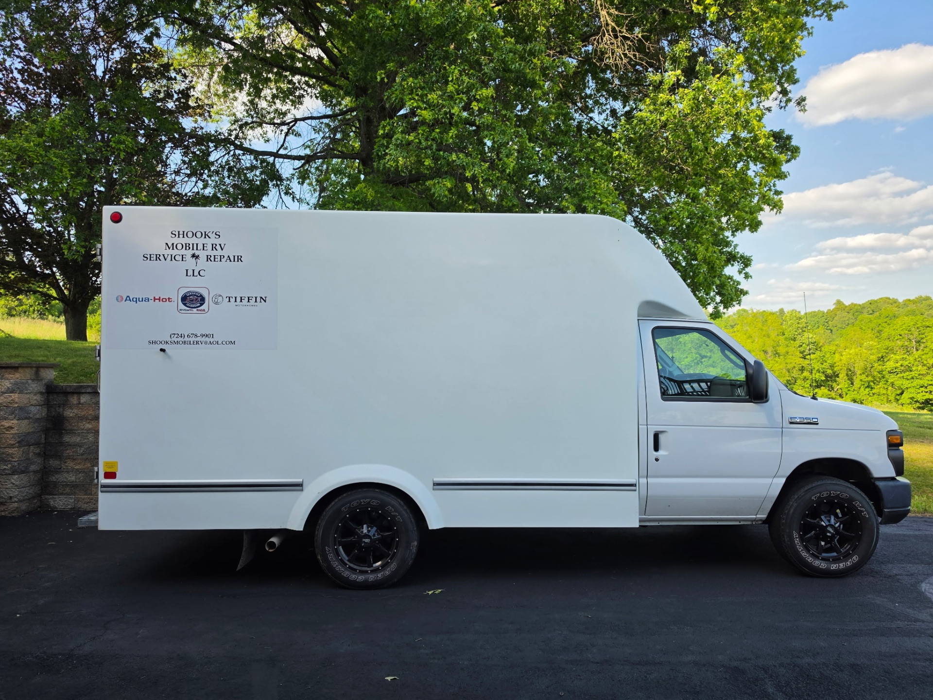 Shook's Mobile RV service truck